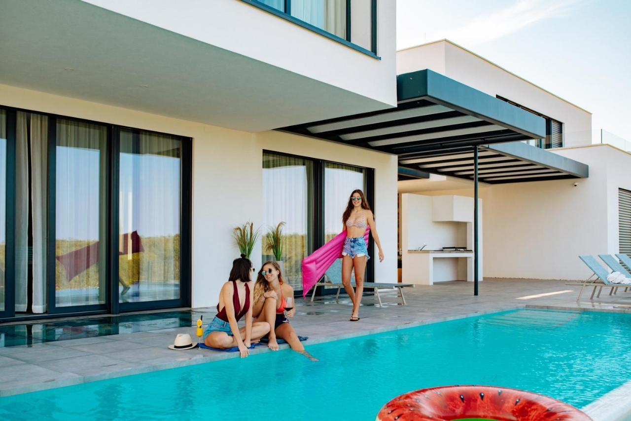 Design Villa Noble With Spa Bale Esterno foto